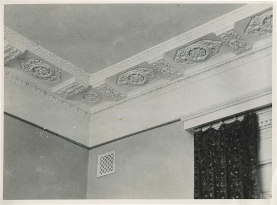 Лот из восьми фотографий работы Н. Грановского... М., 1950–1951.